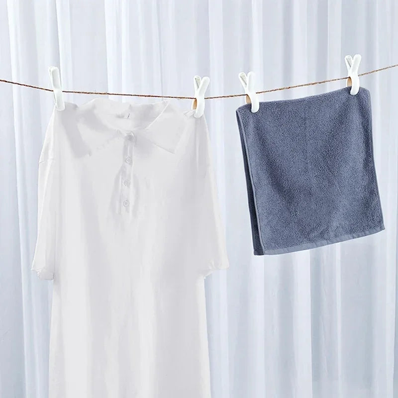 12/24 Plastic Clothes Pins for Laundry – Beach Towel Clips, Blanket & Clothespins for Clothesline and Hanging Rack