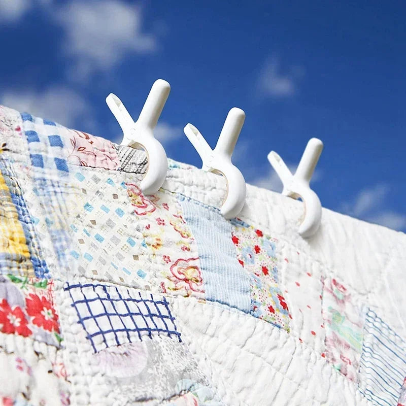 12/24 Plastic Clothes Pins for Laundry – Beach Towel Clips, Blanket & Clothespins for Clothesline and Hanging Rack