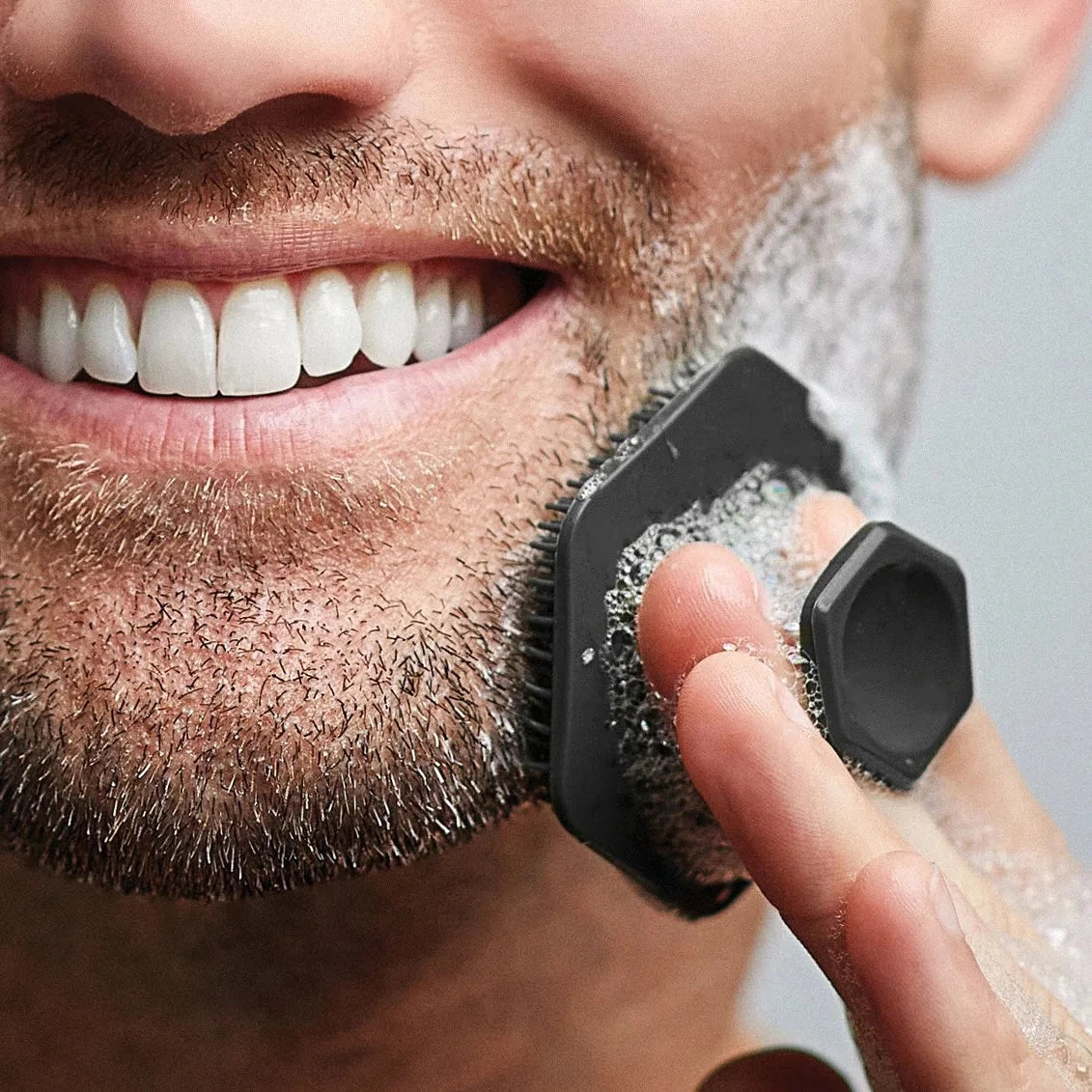 Silicone Facial Cleansing Brush – Mini Deep Cleaning & Shaving Massage Brush for Men, Skin Tightening and Facial Cleanser